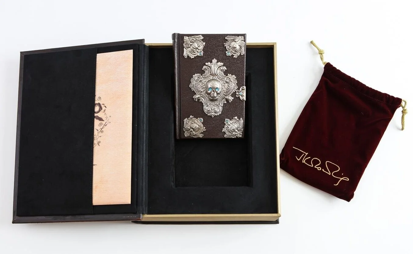 The Tales of Beedle the Bard Collector's Edition — Harry Potter